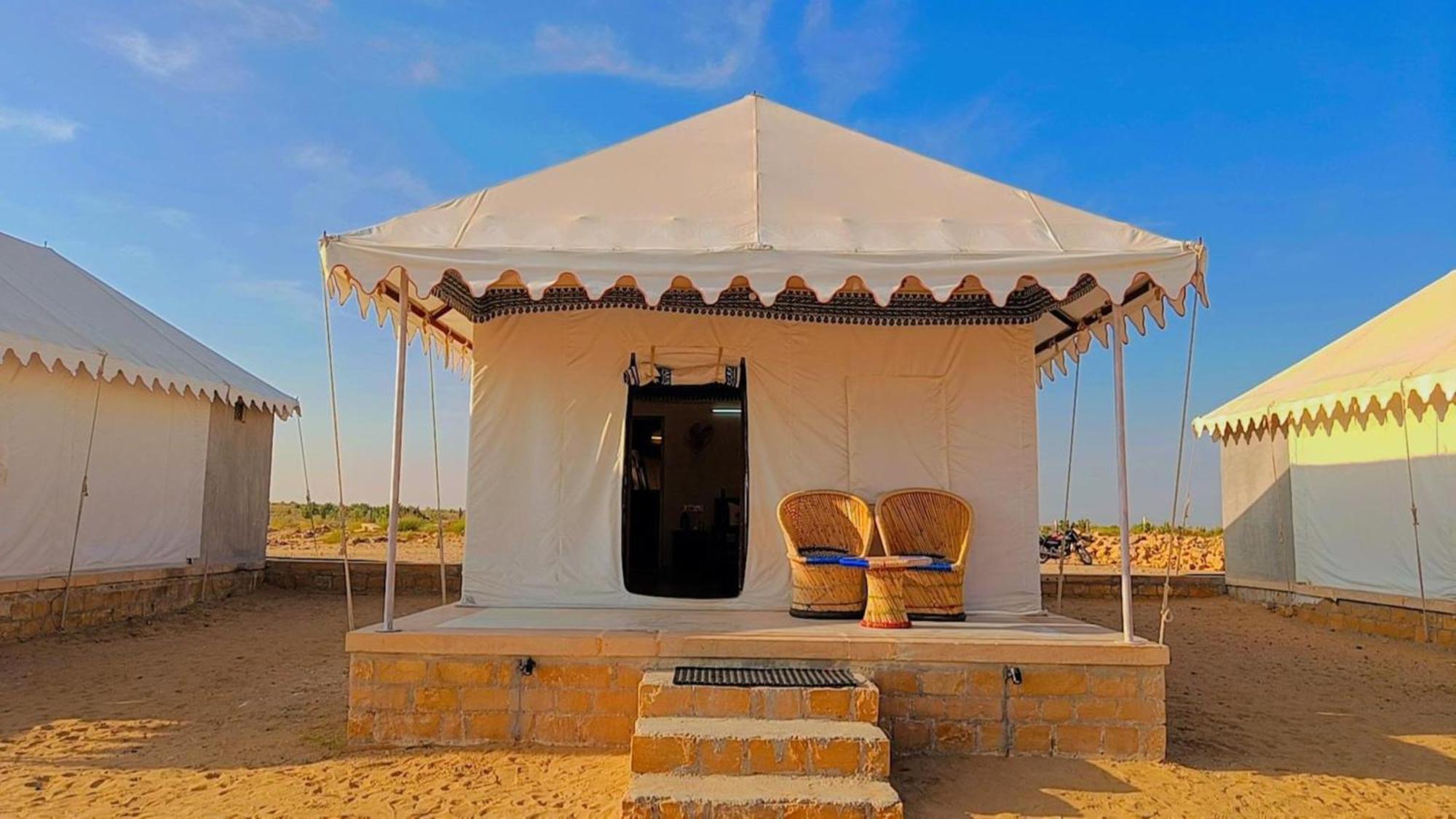 Jaisalmer Sand Dunes Luxury Camp And Resort Екстер'єр фото