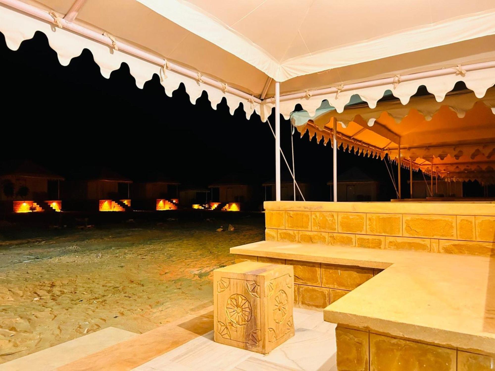 Jaisalmer Sand Dunes Luxury Camp And Resort Екстер'єр фото