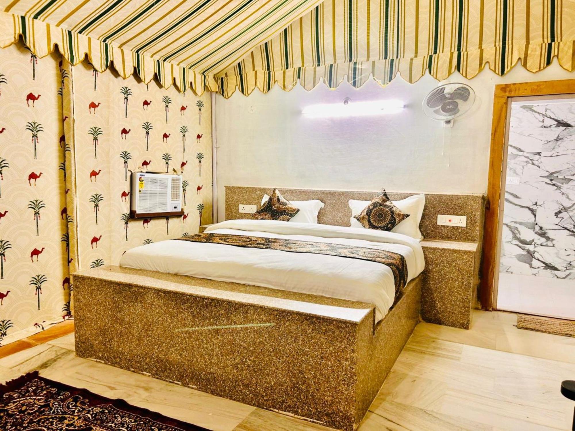 Jaisalmer Sand Dunes Luxury Camp And Resort Екстер'єр фото
