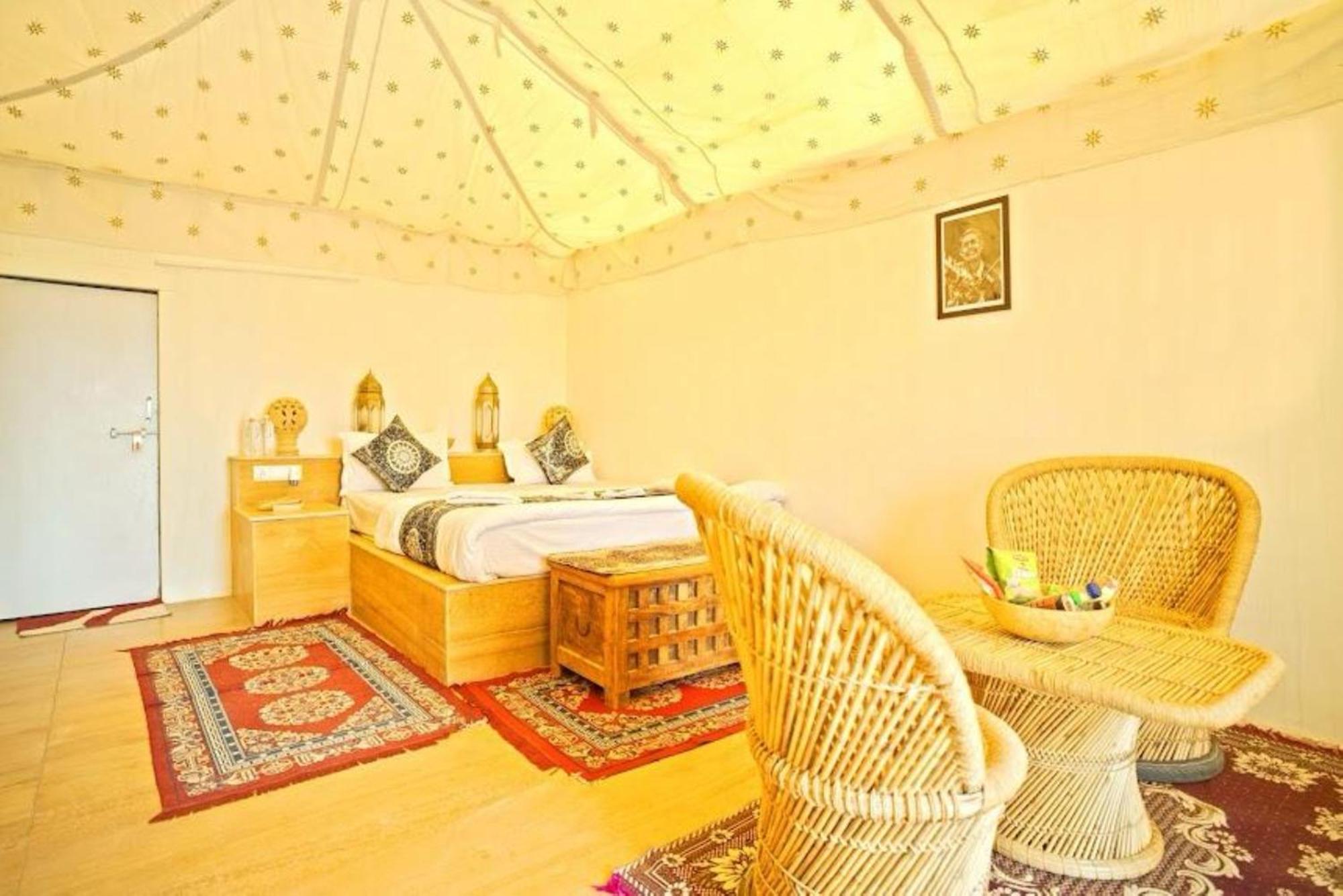 Jaisalmer Sand Dunes Luxury Camp And Resort Екстер'єр фото